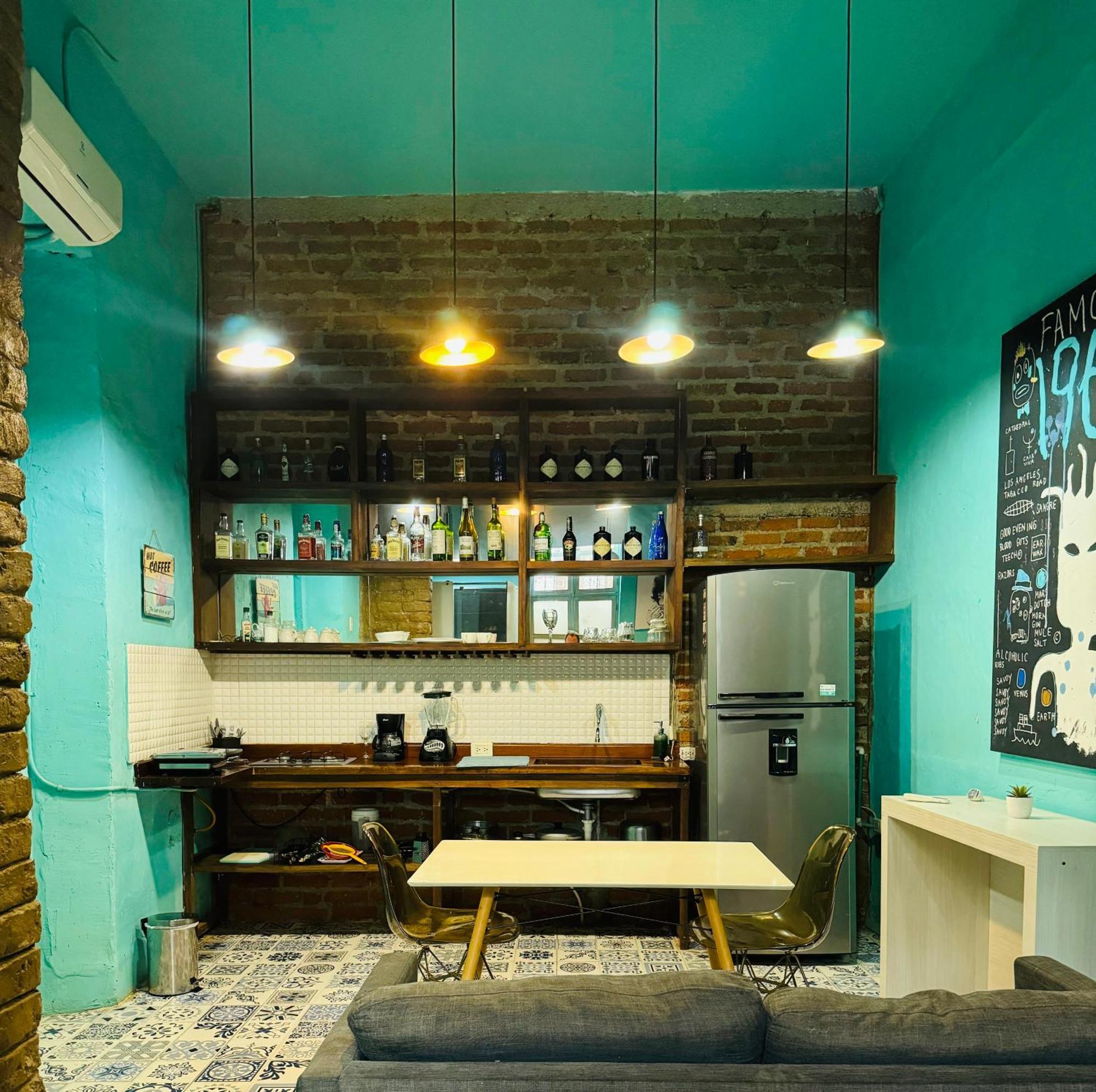 Moonshine Boutique Hostal Cali Εξωτερικό φωτογραφία